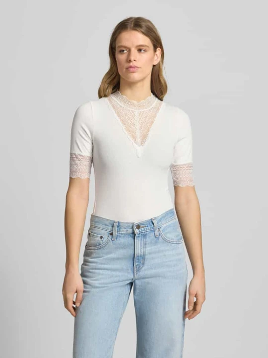 Zdjęcie produktu t-shirt o kroju slim fit z mieszanki wiskozy model 'Tilde' Only Biały