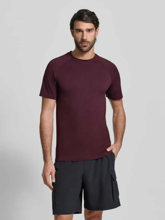 Zdjęcie produktu T-shirt o kroju slim fit z nadrukiem logo model 'Training Day' Fabletics Bordowy