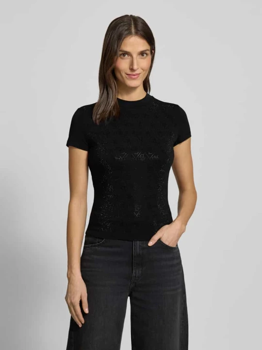 Zdjęcie produktu T-shirt o kroju slim fit z obszyciem z kamieni stras na całej powierzchni Guess Czarny
