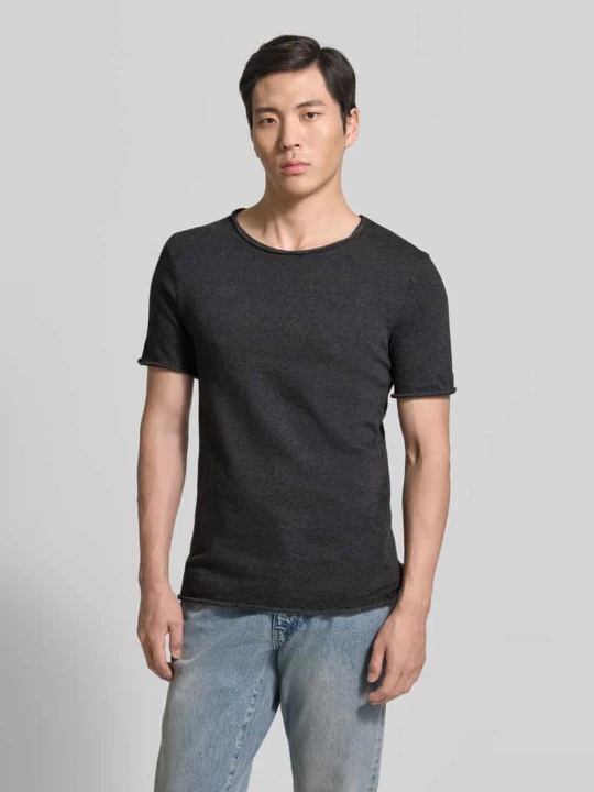 Zdjęcie produktu t-shirt o kroju slim fit z okrągłym dekoltem model 'Sonoma' American Vintage Antracytowy