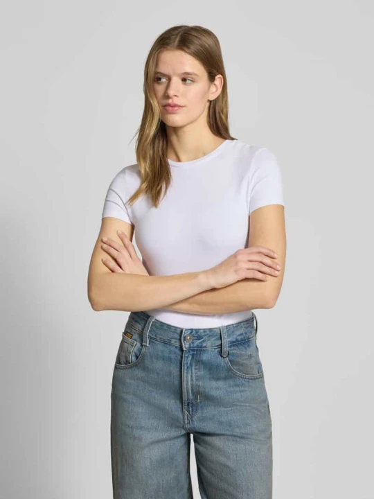 Zdjęcie produktu T-shirt o kroju slim fit z mieszanki bawełny REVIEW Biały