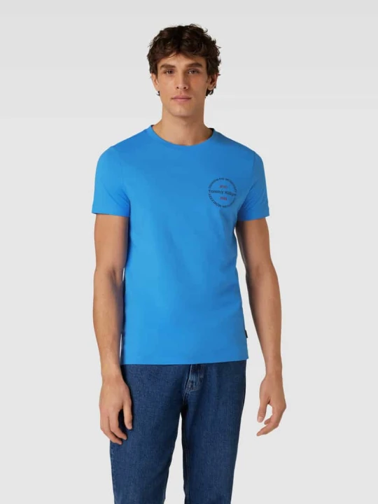 Zdjęcie produktu T-shirt o kroju slim fit z okrągłym dekoltem Tommy Hilfiger Morski