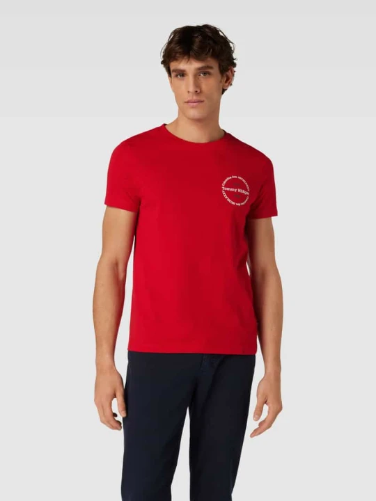 Zdjęcie produktu T-shirt o kroju slim fit z okrągłym dekoltem Tommy Hilfiger Ciemnoczerwony