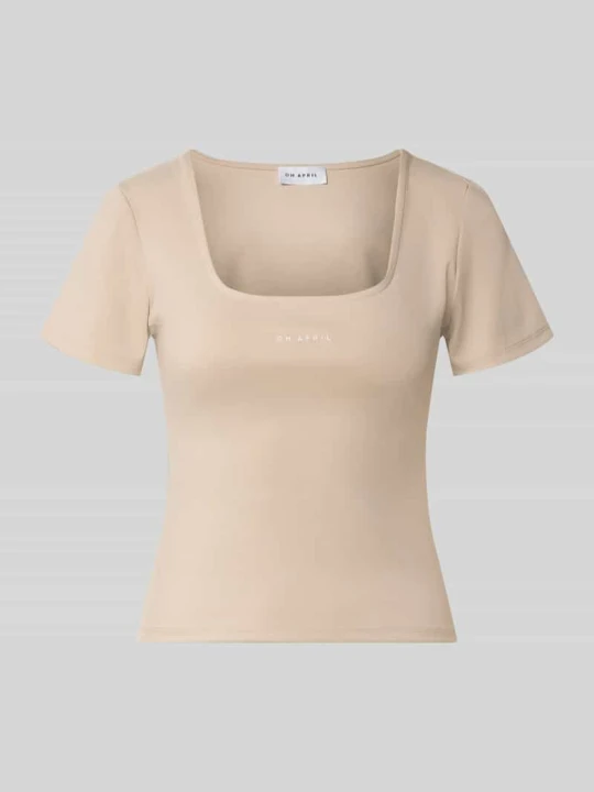 Zdjęcie produktu t-shirt o kroju slim fit z prostokątnym dekoltem model 'Kalina' Oh April