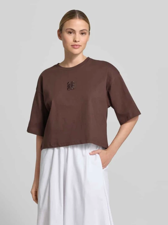 Zdjęcie produktu T-shirt o pudełkowym kroju i krótkim kroju z okrągłym dekoltem Smith & Soul Ciemnobrązowy