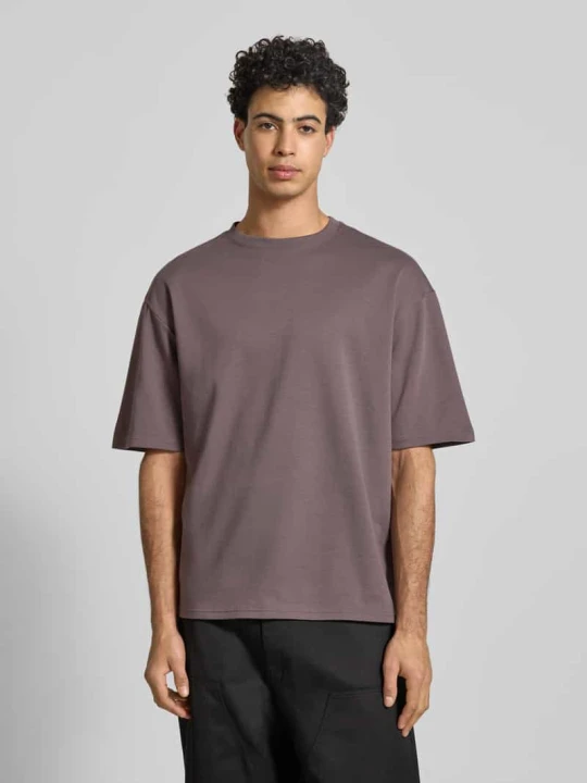 Zdjęcie produktu T-shirt o kroju boxy fit z mieszanki bawełny model 'CASPIAN AIRFLEX BOXY' Only & Sons Brudnoróżowy