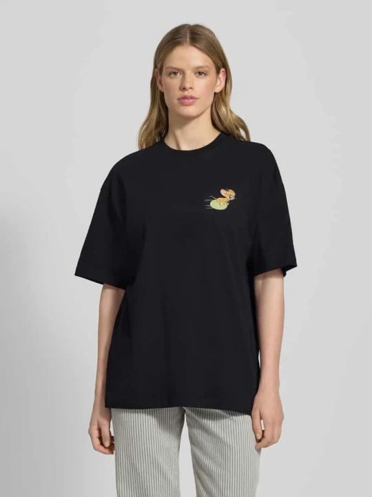 Zdjęcie produktu T-shirt typu oversized z nadrukiem z motywem REVIEW Czarny