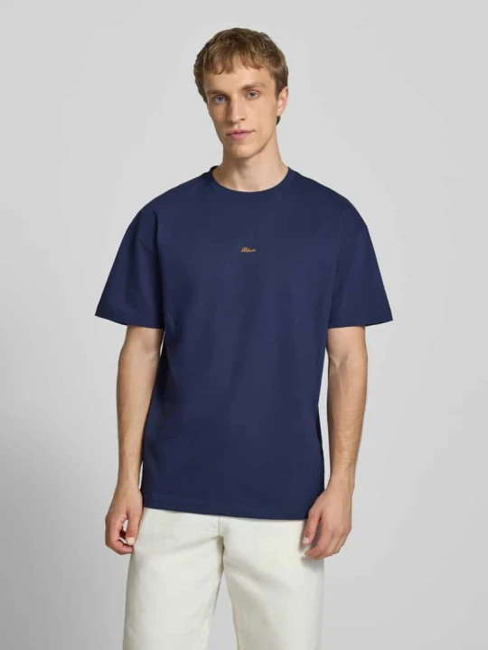 Zdjęcie produktu T-shirt w kroju regular fit z haftowanym logo BLKVIS Granatowy