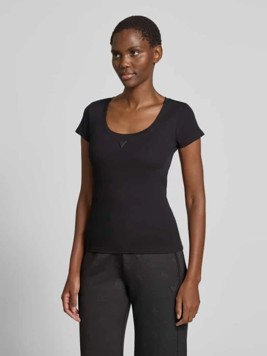 Zdjęcie produktu T-shirt w kroju slim fit z aplikacją logo Guess Czarny