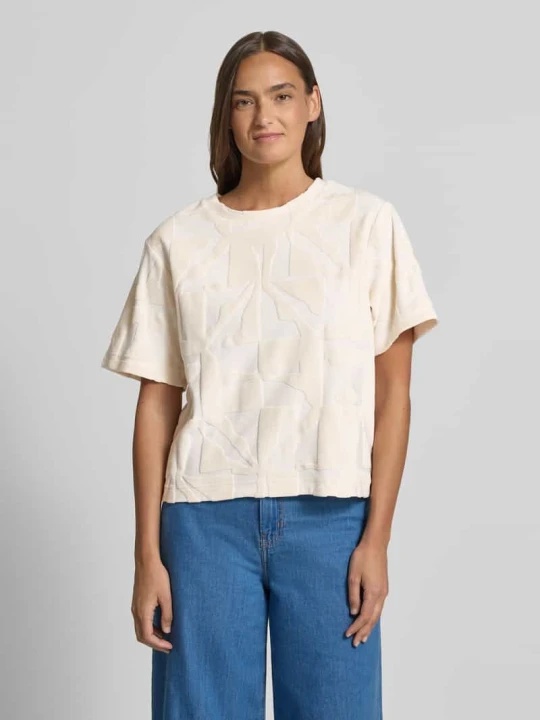Zdjęcie produktu t-shirt we wzór na całej powierzchni model 'NABI' Ichi Złamany biały