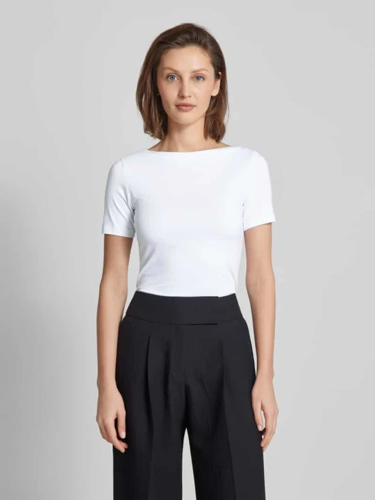 Zdjęcie produktu T-shirt z dekoltem w łódkę model ‘PANDA’ Vero Moda Biały