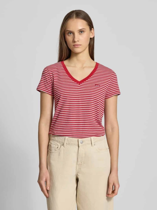 Zdjęcie produktu T-shirt z dekoltem w serek i naszytym logo Levi's Czerwony