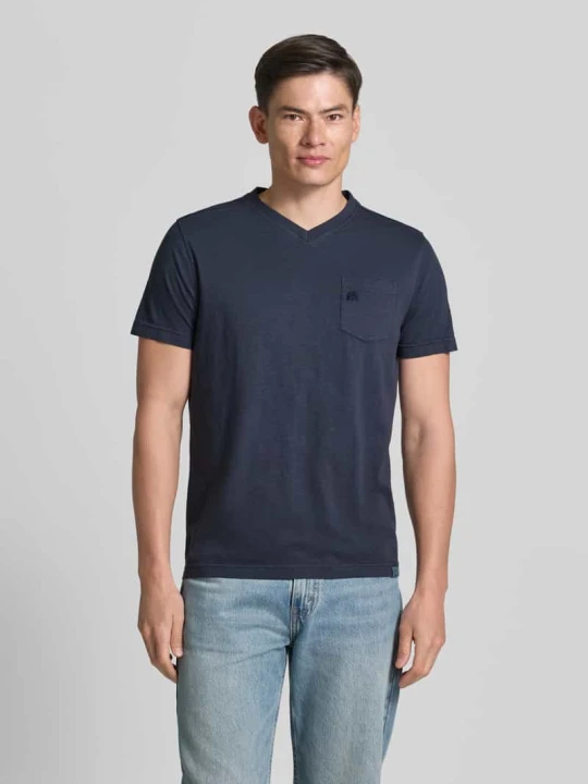 Zdjęcie produktu T-shirt z dekoltem w serek w kroju regular fit Lerros Granatowy