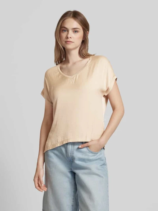 Zdjęcie produktu T-shirt z dekoltem w zaokrąglony serek QS Beżowy