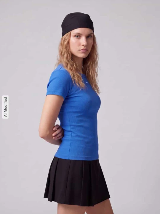 Zdjęcie produktu T-shirt z detal z logo Hugo Królewski niebieski