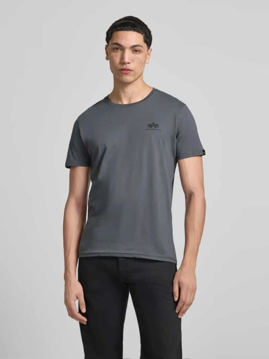 Zdjęcie produktu T-shirt z detalami z logo Model 'BASIC' Alpha Industries Antracytowy