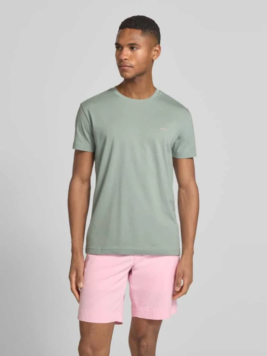 Zdjęcie produktu t-shirt z detalem z logo Gant Jasnoszary