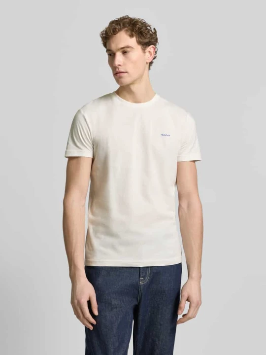 Zdjęcie produktu t-shirt z detalem z logo Gant Złamany biały