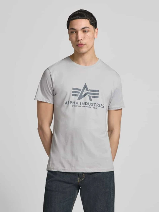 Zdjęcie produktu T-shirt z detalem z logo model 'BASIC' Alpha Industries Jasnoszary
