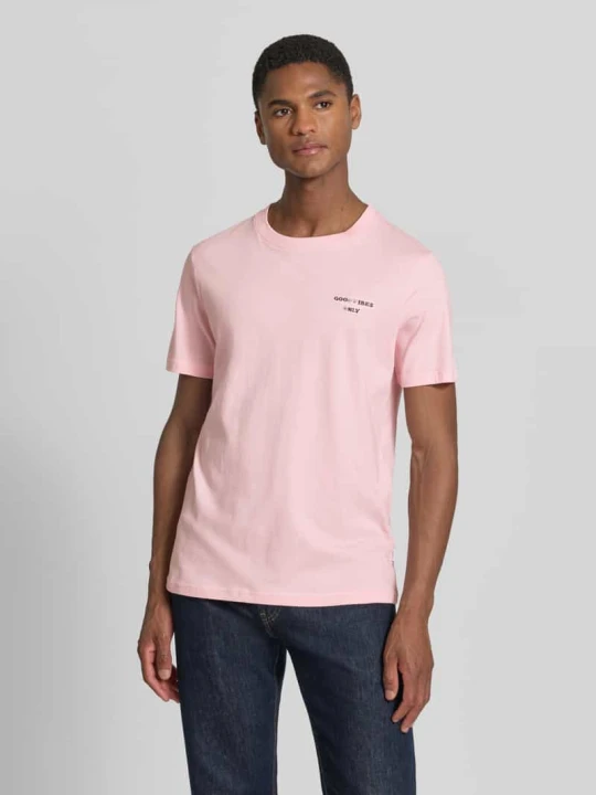 Zdjęcie produktu t-shirt z haftem i okrągłym dekoltem lindbergh Jasnoróżowy