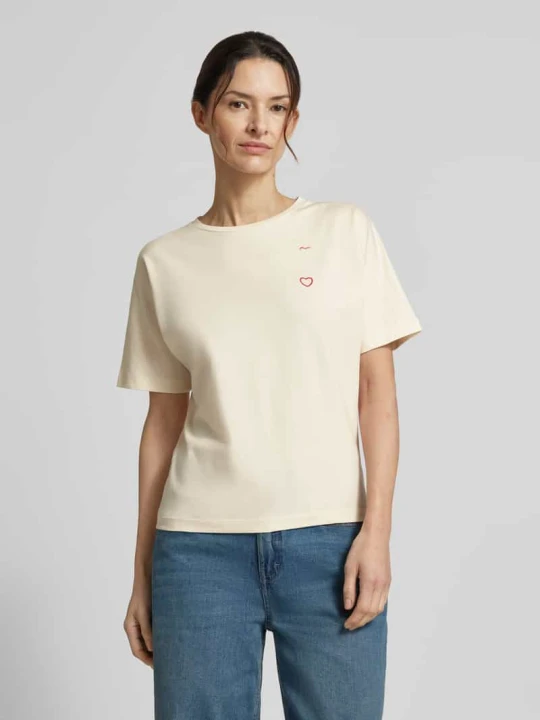 Zdjęcie produktu t-shirt z haftem model 'Salentine' Opus Złamany biały