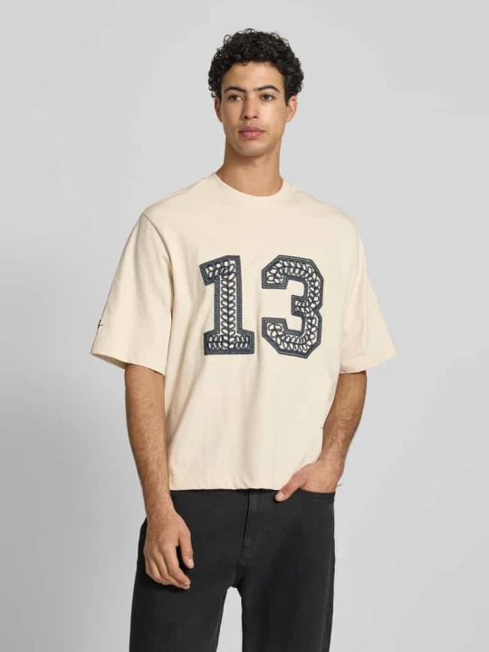 Zdjęcie produktu t-shirt z haftem z łańcuszkami i okrągłym dekoltem REVIEW Écru