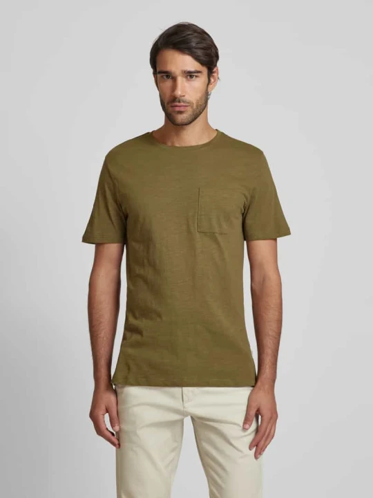 Zdjęcie produktu t-shirt z brustaszą model 'THOR' Casual Friday Oliwkowy