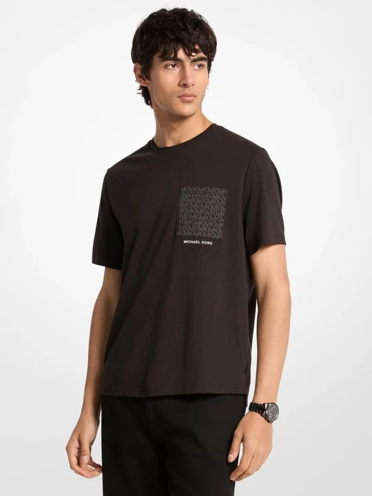 Zdjęcie produktu T-shirt z kieszonką i charakterystycznym logo Michael Kors CZARNY (Czarny)