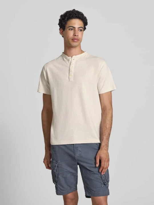 Zdjęcie produktu t-shirt z krótką listwą guzikową Superdry Écru