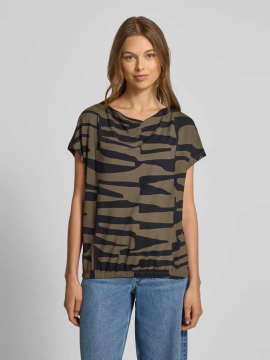 Zdjęcie produktu T-shirt z lejącym dekoltem model ‘Sapaya’ Opus Khaki