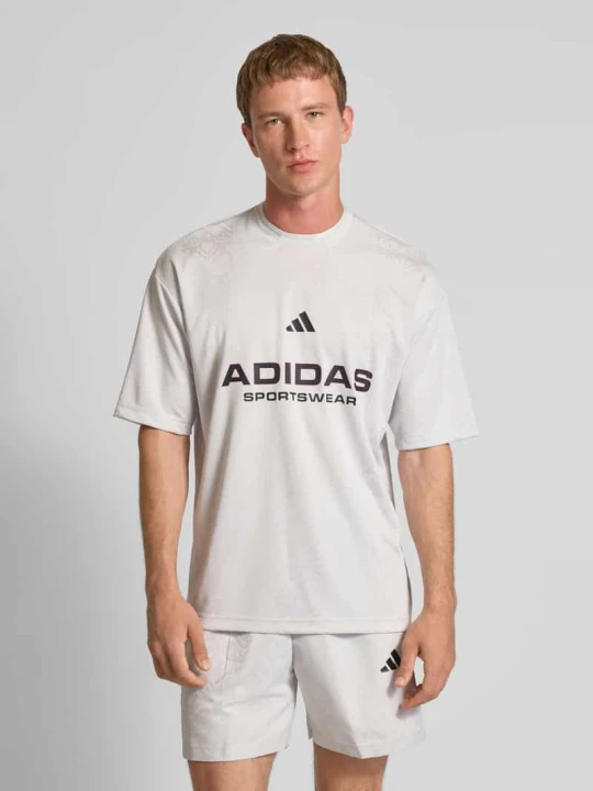 Zdjęcie produktu T-shirt z logo i okrągłym dekoltem Adidas Jasnoszary