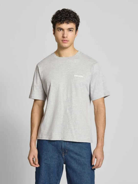 Zdjęcie produktu t-shirt z logo i okrągłym dekoltem REVIEW Jasnoszary melanż