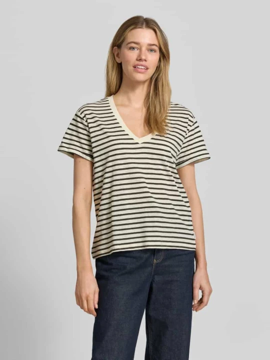 Zdjęcie produktu t-shirt z mieszanka lnu z dekolt w serek model 'AMY' Mustang Granatowy