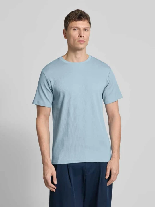 Zdjęcie produktu T-shirt z mieszanki bawełny, krój regular fit, model 'SPENCER' Selected Homme Jasnoniebieski