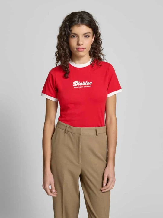 Zdjęcie produktu T-shirt z mieszanki bawełny model ‘LEWISTOWN’ Dickies Czerwony