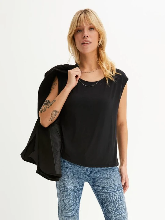 Zdjęcie produktu T-shirt z mieszanki wiskozy BonPrix czarny