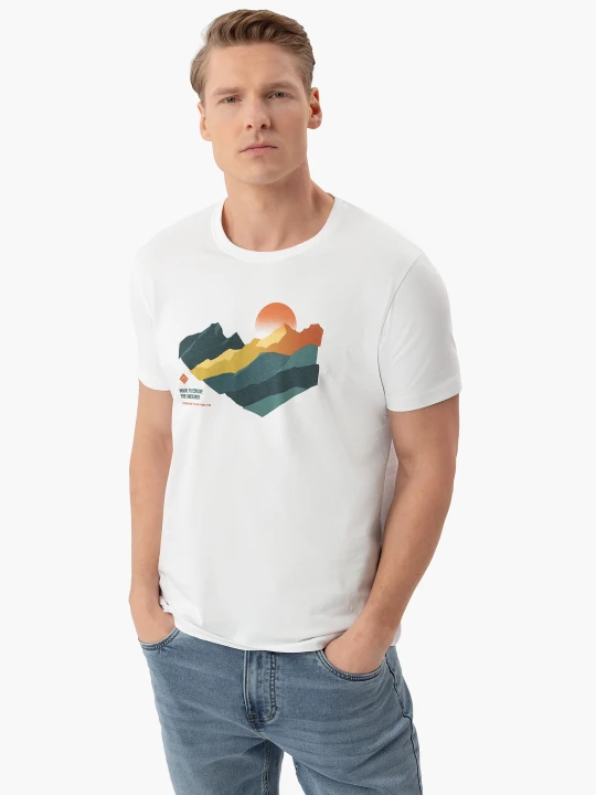 Zdjęcie produktu T-shirt z motywem górskim T-MON Volcano Biały
