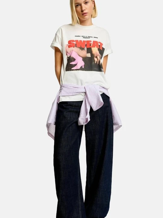 Zdjęcie produktu T-shirt z nadrukiem Bershka biały