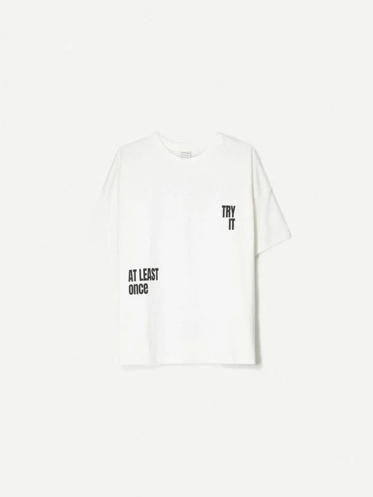 Zdjęcie produktu T-shirt z nadrukiem Bershka