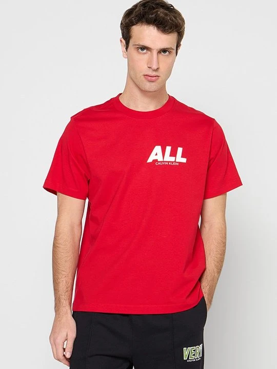 Zdjęcie produktu T-shirt z nadrukiem Calvin Klein Jeans czerwony