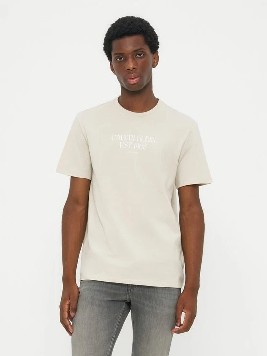 Zdjęcie produktu T-shirt z nadrukiem Calvin Klein Jeans beżowy