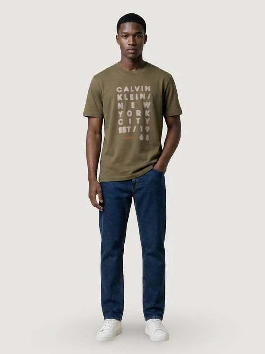 Zdjęcie produktu T-shirt z nadrukiem Calvin Klein Jeans oliwkowy