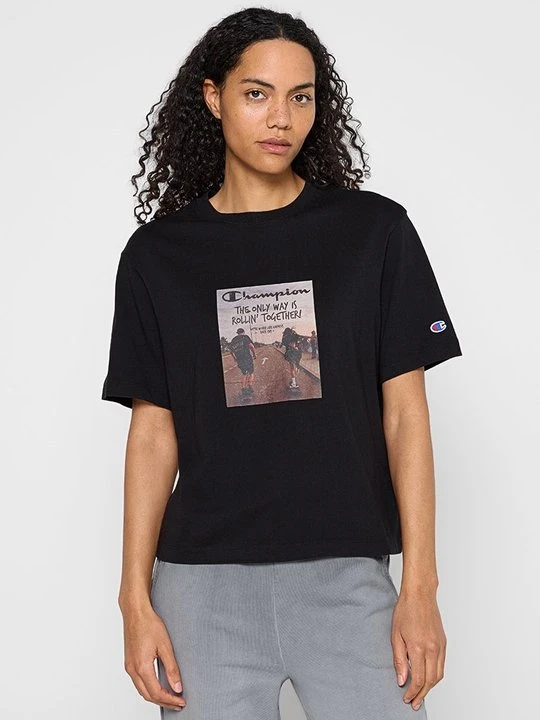 Zdjęcie produktu T-shirt z nadrukiem Champion czarny