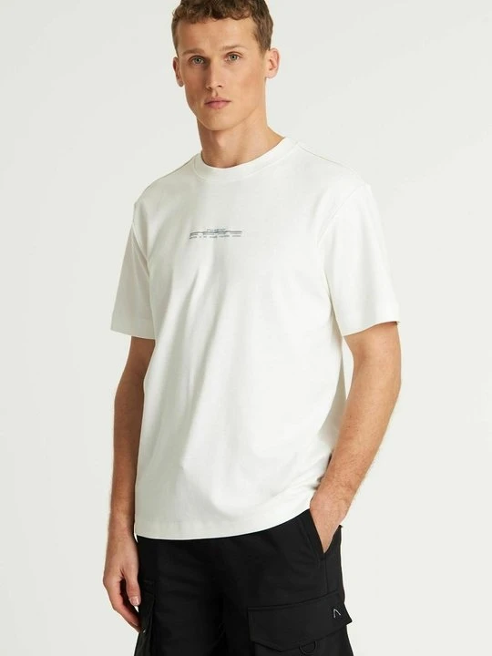 Zdjęcie produktu T-shirt z nadrukiem CHASIN' mleczny