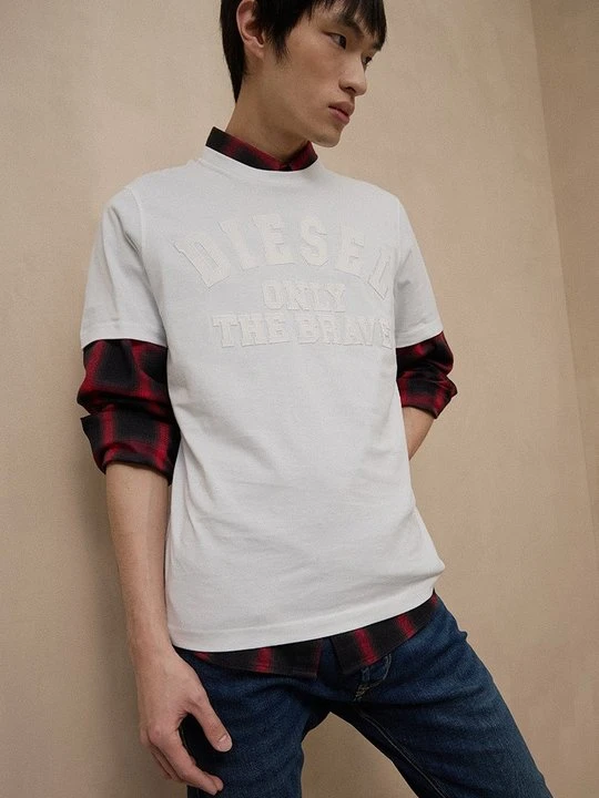 Zdjęcie produktu T-shirt z nadrukiem Diesel biały