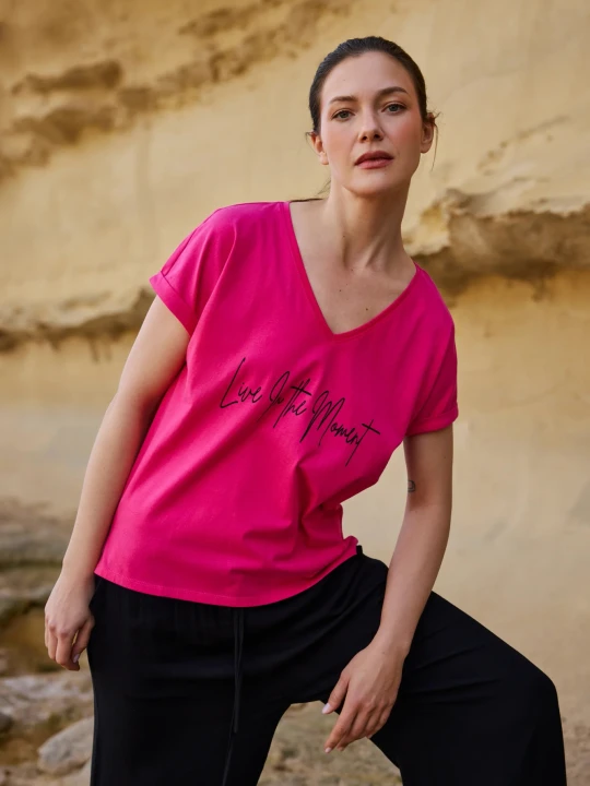 Zdjęcie produktu T-shirt z nadrukiem fuksjowy Moodo