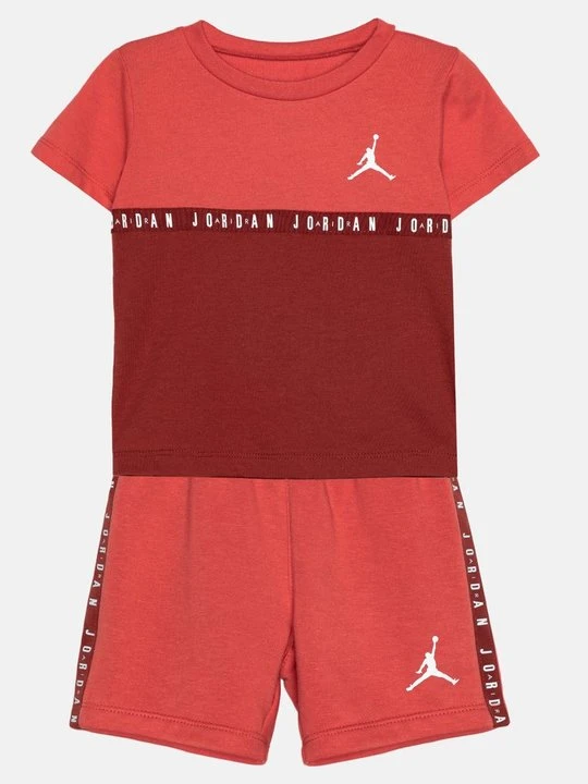 Zdjęcie produktu T-shirt z nadrukiem Jordan jasnoczerwony