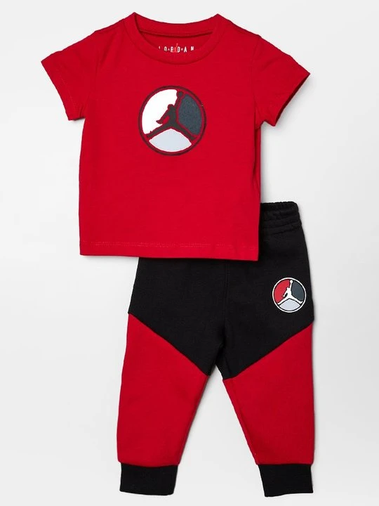 Zdjęcie produktu T-shirt z nadrukiem Jordan czarny