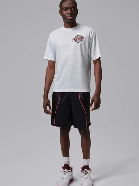 Zdjęcie produktu T-shirt z nadrukiem Jordan biały