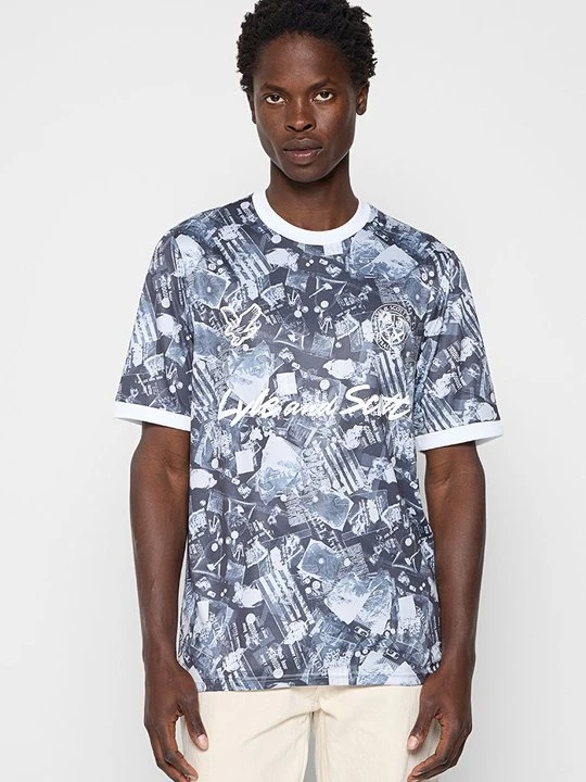 Zdjęcie produktu T-shirt z nadrukiem Lyle & Scott czarny
